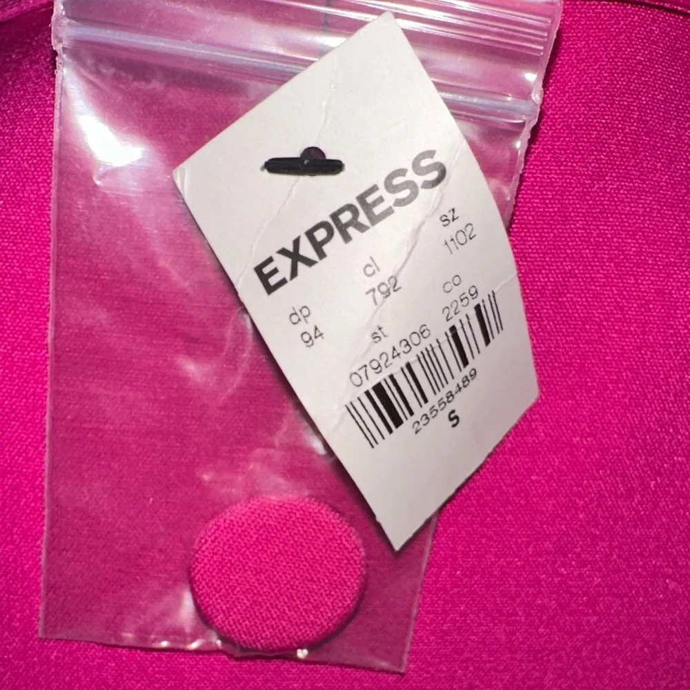 NWT - Express Pink Women's Blazer Romper - Picture 9 of 9